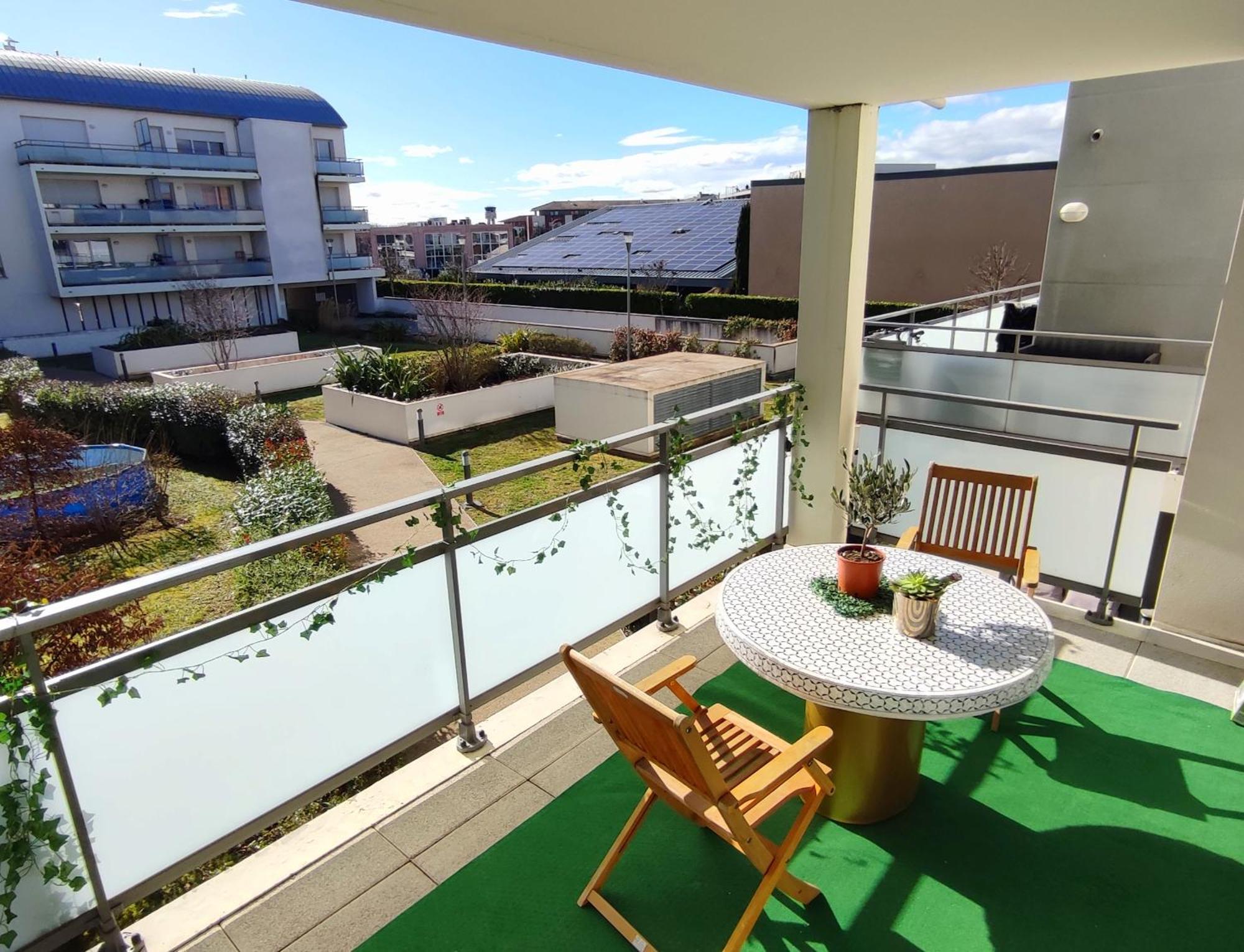 Escal'home , Design Au Pied De L'aeroport,parkings Blagnac