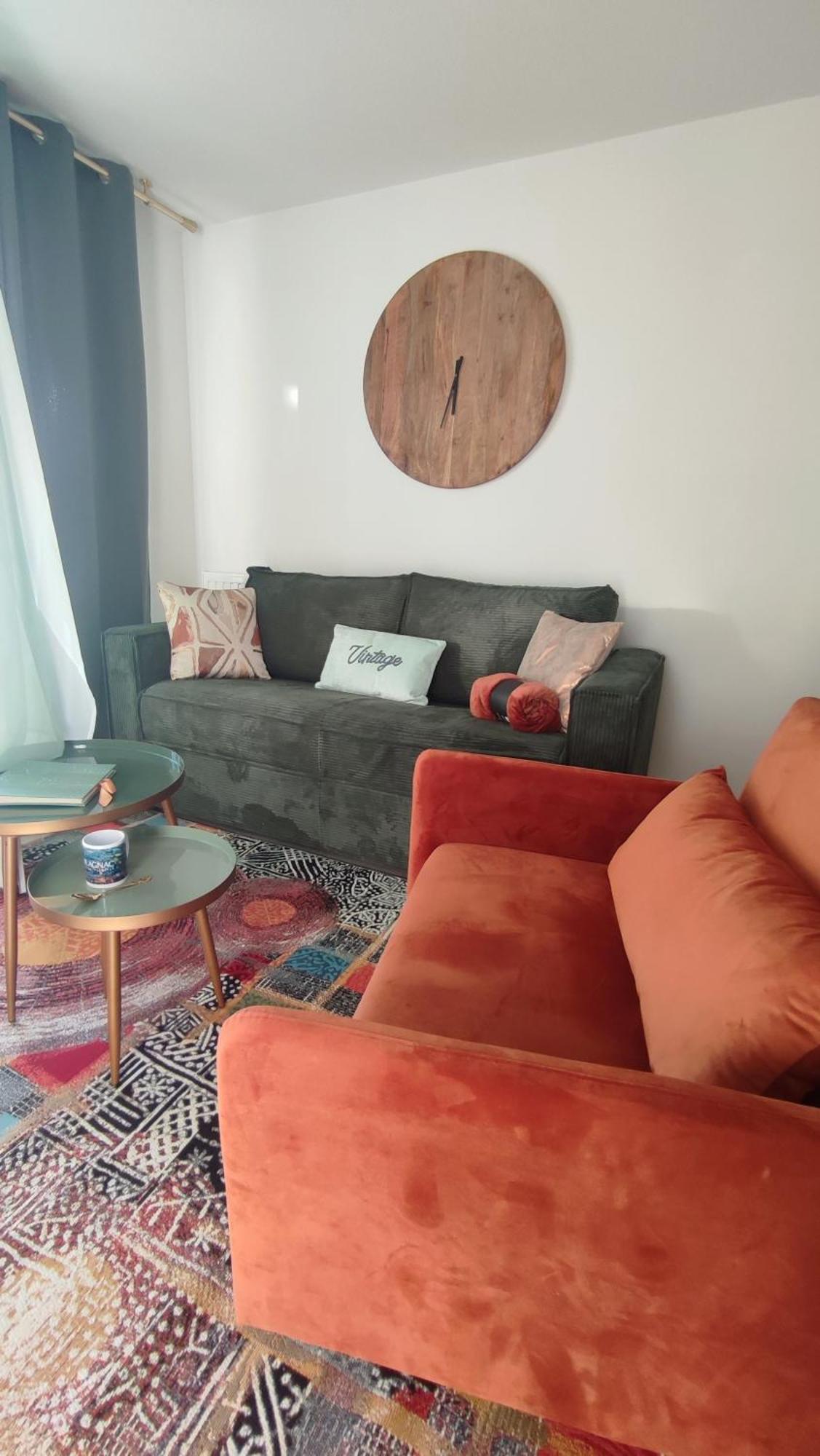 Escal'home , Design Au Pied De L'aeroport,parkings Appartement Blagnac